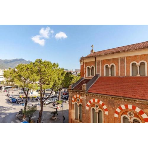 B&B Un Passo Dal Treno Piazza Vittorio Veneto 36-Salerno Station