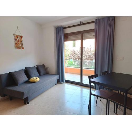 Beach Apartment Near Lloret Nightlife