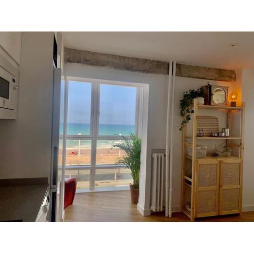 Beach apartment