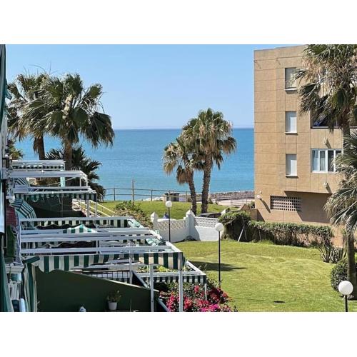 Beach Duplex with Sea views