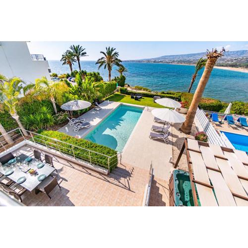 Beach Front Villa Aqua Blu by Ezoria Villas