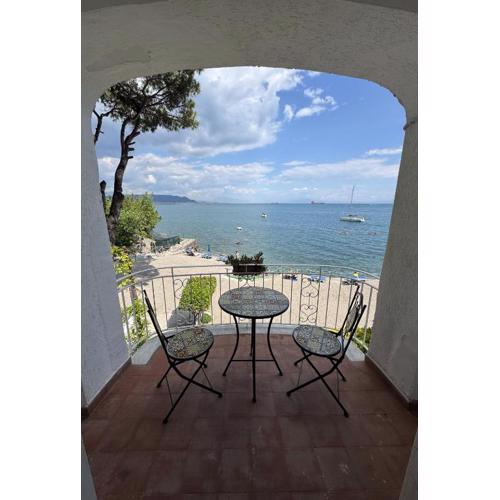 BEACH HOUSE AMALFI COAST