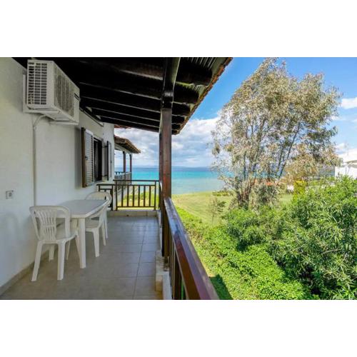 Beach house in Polichrono Halkidiki