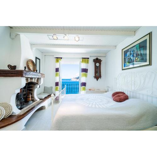 Beach House Sveti Jakov 2