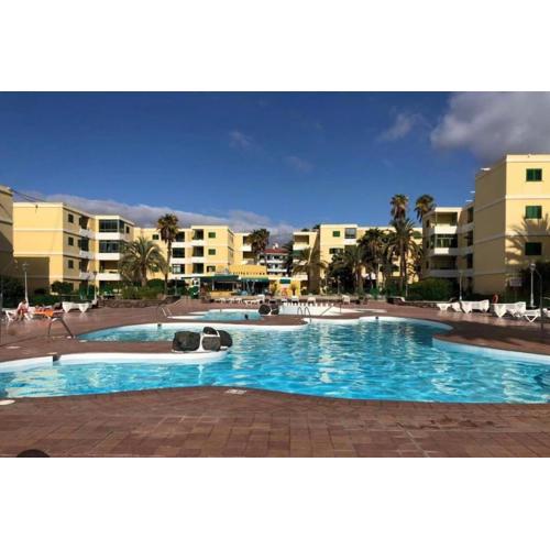 Beach lovers home from home Heated pool