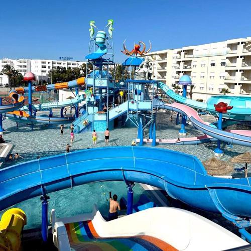 Beach, pool and slides Sousse Monastir 41