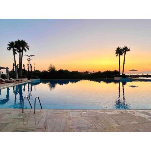 Beach, Pool & Garden Apartment