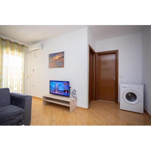 Beach Side Comfort Flat 1