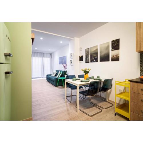 Beach Walk - Central, Cool, Cute, Convenient