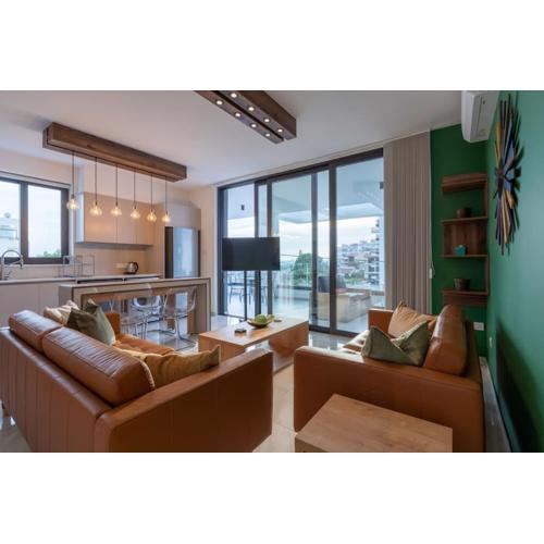 Beachcomber 2-Bedroom Apartment in Larnaca