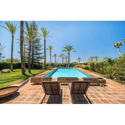 Beachfront Andalusian Villa