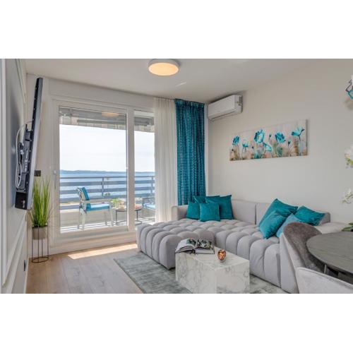 Beachfront Apartment Split