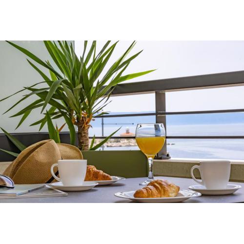 Beachfront Apartment Sunset Residence Srzić