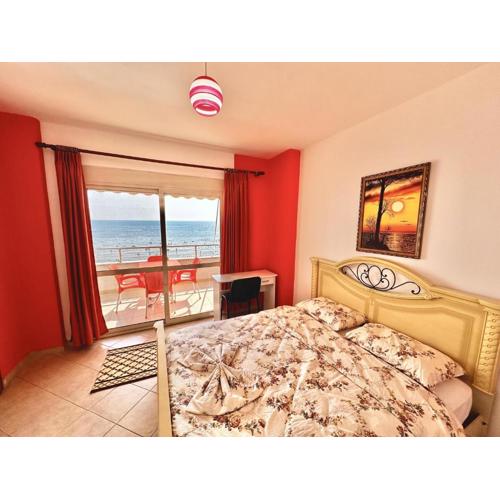 Beachfront Apartment with Stunning Sea Views