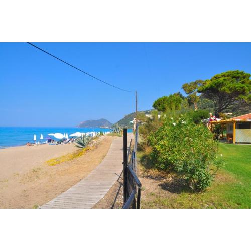 Beachfront holiday House “yannis” on Agios Gordios beach in Corfu