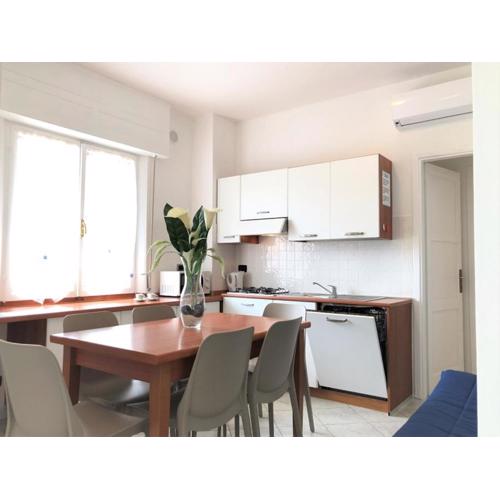 Beachfront luminous flat in Bibione - Beahost