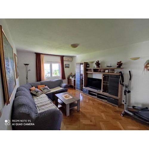 Beachfront Mastrinka Apartments with Sea View - Three Bedroom Apartment with Terrace and Sea View