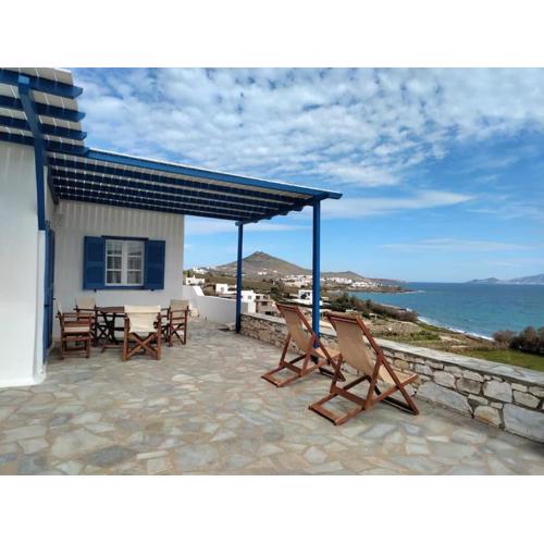 Beachfront Villa Gia Paros