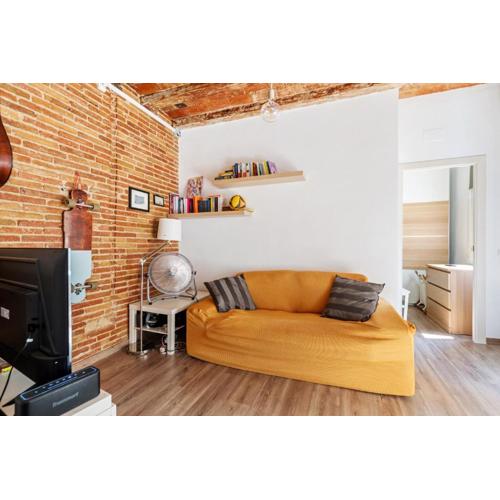 Beachside Bliss Charming 1-bedroom, Barceloneta