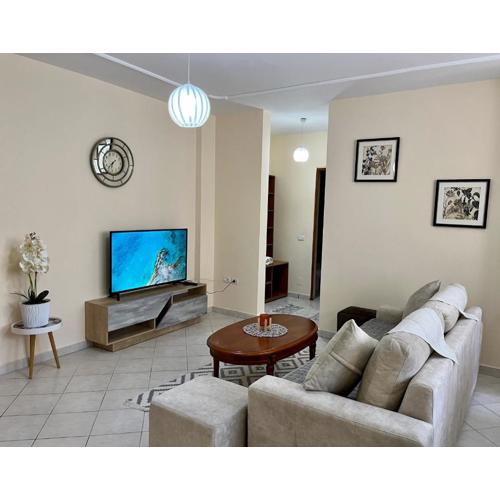 Beachside Family Nest Apt, Spacious & Cozy - by BETA Premium