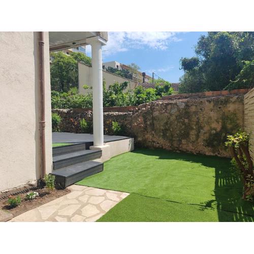 Beautiful - private terrace - Wi-Fi - air conditioning