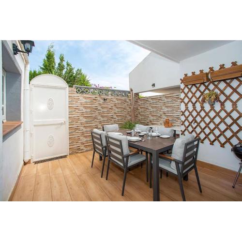 Beautiful and Quiet Family Townhouse in Great Location