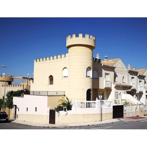 Beautiful Andalusian House Tradition & Confort