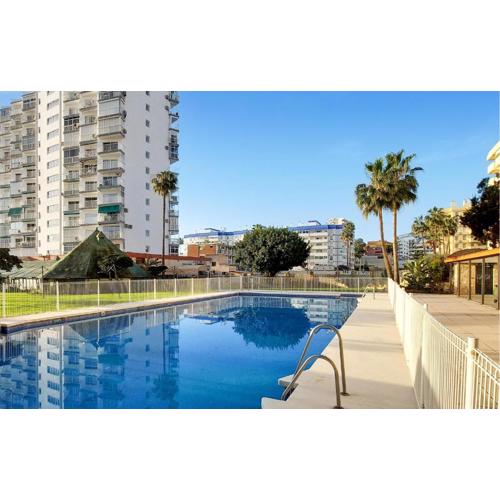 Beautiful Apartment In Benalmádena