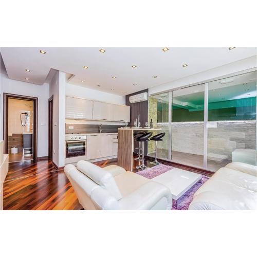 Beautiful Apartment In Crikvenica