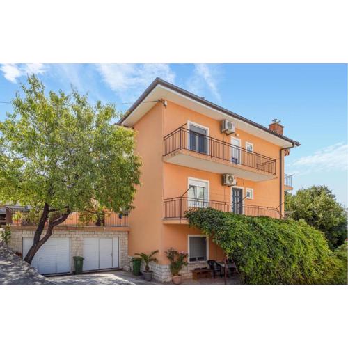 Beautiful Apartment In Novi Vinodolski