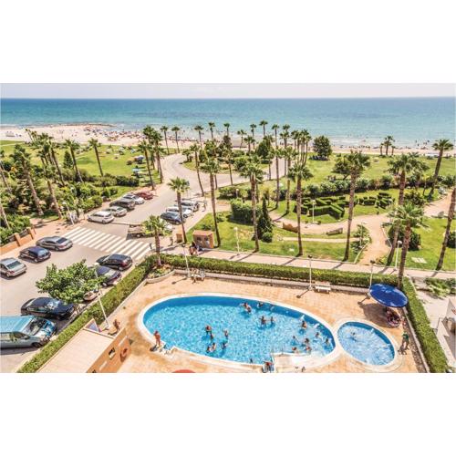 Beautiful Apartment In Oropesa Del Mar