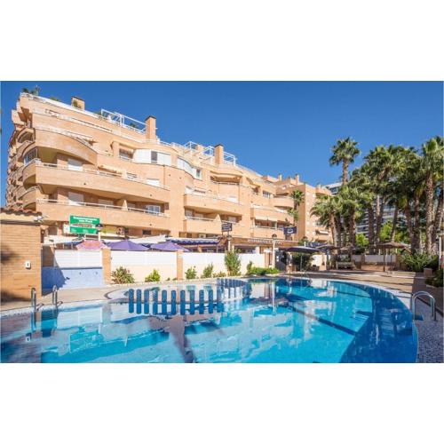 Beautiful Apartment In Oropesa Del Mar