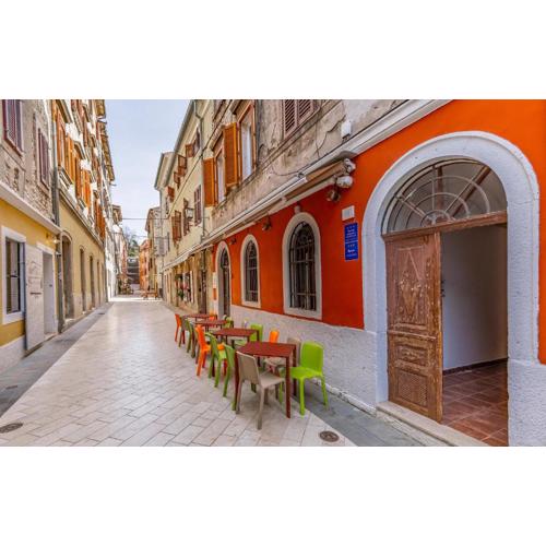 Beautiful Apartment In Pula With Wifi
