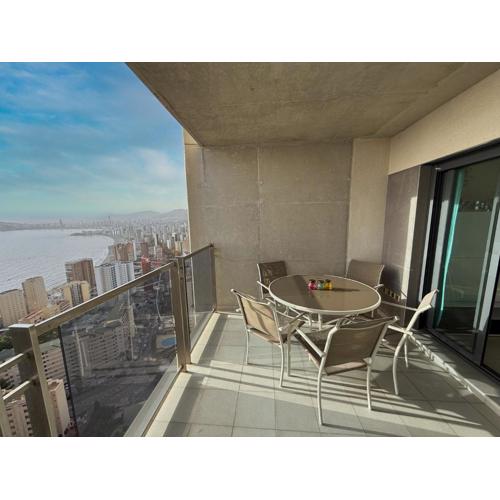 Beautiful Apartment near Beach with Panoramic Sea-view