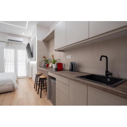 Beautiful apartment next to Archaeological Museum