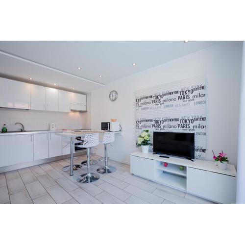 Beautiful apartment Playa Honda in the heart of Las Americas