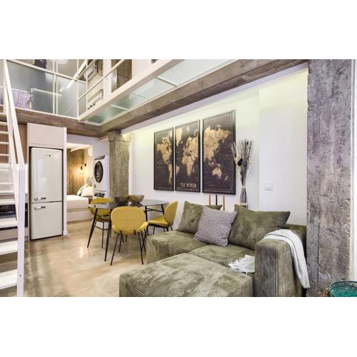 Beautiful central duplex apartment