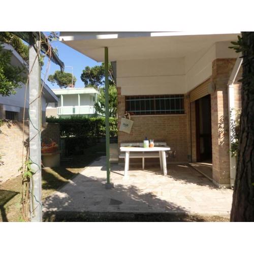 Beautiful flat 250m from the beach for 8 guests