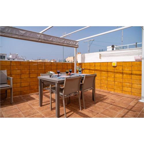 Beautiful Home In Nerja With Kitchen