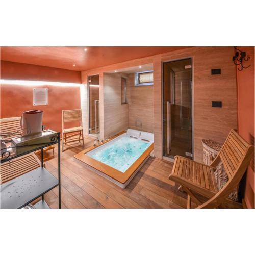 Beautiful Home In Verona With Sauna