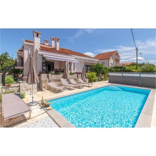 Beautiful Home In Zadar