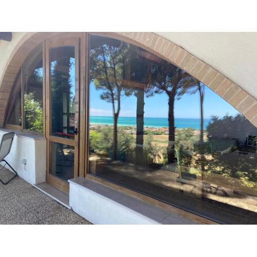 Beautiful loft between the sea and the woods
