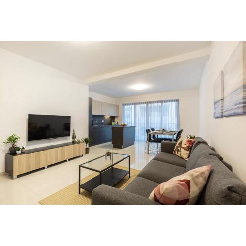 Beautiful Modern Central 2br Apt