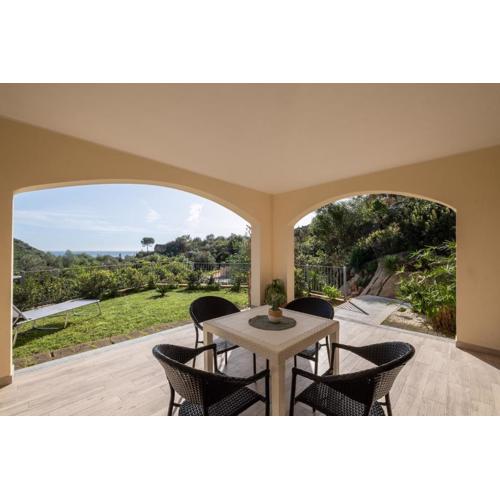 Beautiful sea view- Privacy and relax