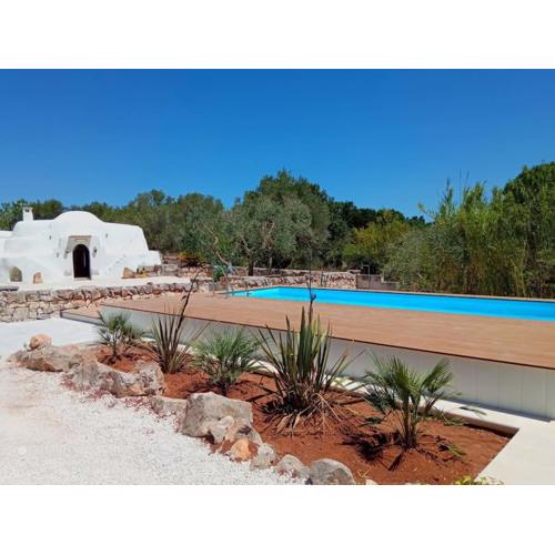 Beautiful Trulli in the heart of the Valle d Itria