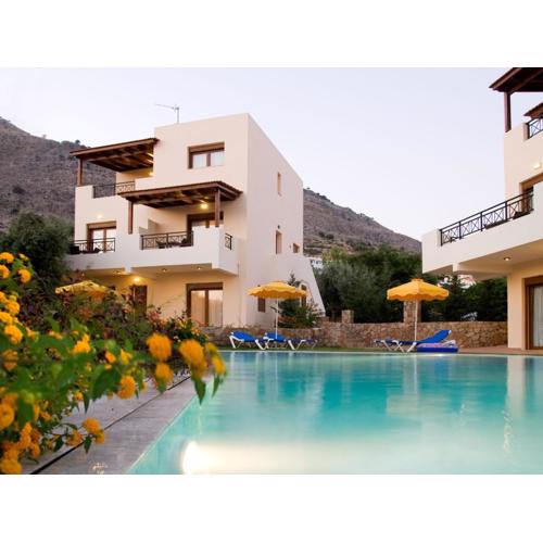 Beautiful Villa with Swimming Pool