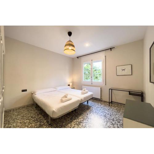 BeBarceloner Eixample Apartments - 3 bedrooms