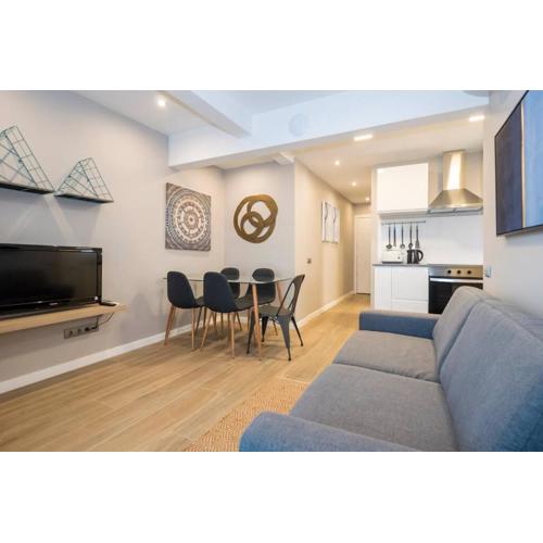 BeBarceloner Sant Andreu Apartments - 3 bedrooms with terrace