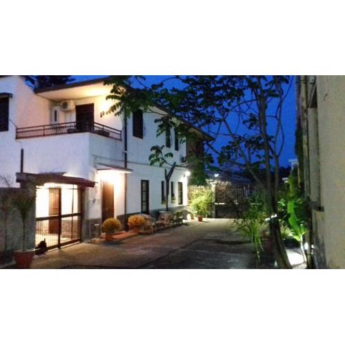 Bed & Breakfast Fontanarossa Airport -Private Parking-