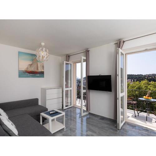 Begovi Guest House - One-Bedroom Apartment LILLY